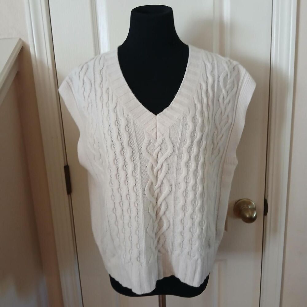 Garnet Hill Cream Cable Knit Sweater Vest S Old Money Quiet Luxury Preppy Basic